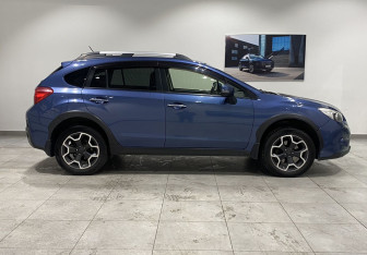 Подержанный автомобиль Subaru XV 2013 года (4 фото)