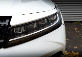 Подержанный автомобиль Exeed LX 2022 года (17 фото)