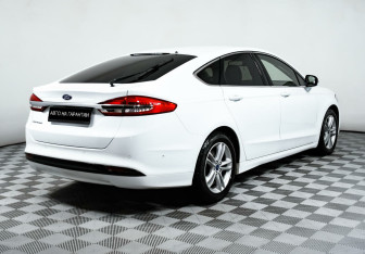 Подержанный автомобиль Ford Mondeo Sedan 2019 года (4 фото)