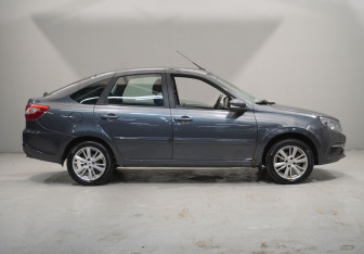 Подержанный автомобиль LADA (ВАЗ) Granta Liftback 2019 года (4 фото)
