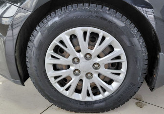 Подержанный автомобиль Kia Ceed Hatchback 2013 года (19 фото)