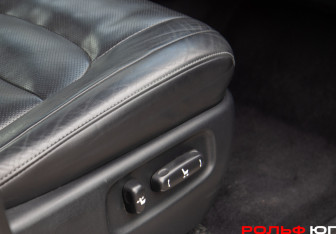 Подержанный автомобиль Toyota Land Cruiser Suv 2018 года (16 фото)
