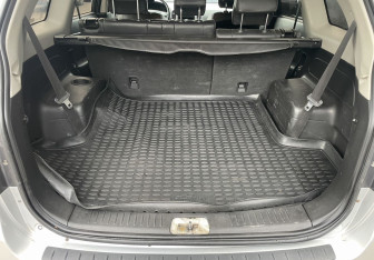 Подержанный автомобиль Chevrolet Captiva 2012 года (14 фото)