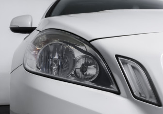 Подержанный автомобиль Volvo S60 2012 года (22 фото)
