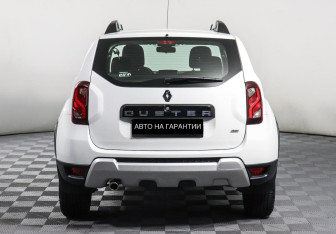 Подержанный автомобиль Renault Duster 2020 года (4 фото)