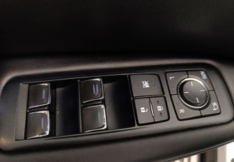 Подержанный автомобиль Lexus RX 2021 года (22 фото)