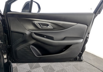 Подержанный автомобиль BAIC U5 Plus 2023 года (24 фото)