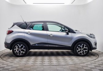 Подержанный автомобиль Renault Kaptur 2018 года (6 фото)