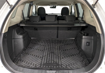 Подержанный автомобиль Mitsubishi Outlander 2018 года (10 фото)