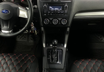 Подержанный автомобиль Subaru Forester Suv 2014 года (13 фото)