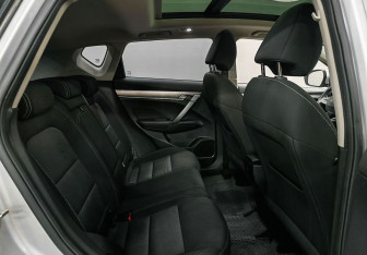 Подержанный автомобиль Geely Coolray 2021 года (14 фото)