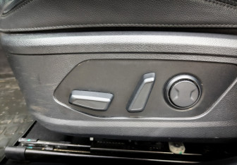Подержанный автомобиль Kia K5 2021 года (21 фото)