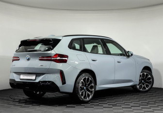 Новый BMW X3 2025 (2 фото)