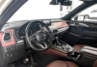 Подержанный автомобиль Mazda CX-9 2019 года (16 фото)