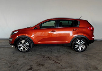Подержанный автомобиль Kia Sportage 2013 года (7 фото)