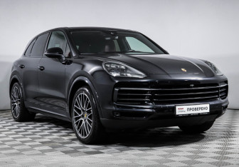 Подержанный автомобиль Porsche Cayenne 2019 года (3 фото)