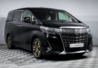 Подержанный автомобиль Toyota Alphard 2021 года (3 фото)