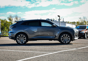 Подержанный автомобиль Changan UNI-K 2024 года (4 фото)