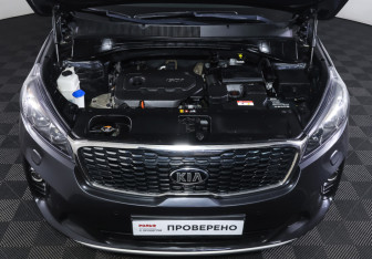 Подержанный автомобиль Kia Sorento 2019 года (9 фото)
