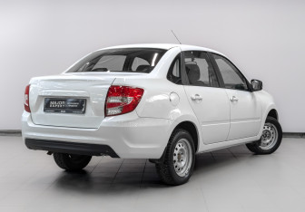 Подержанный автомобиль LADA (ВАЗ) Granta Sedan 2024 года (5 фото)