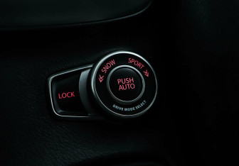 Подержанный автомобиль Suzuki SX4 Hatchback 2018 года (21 фото)