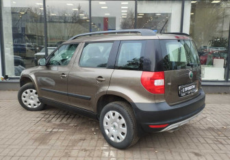 Подержанный автомобиль Skoda Yeti 2013 года (6 фото)