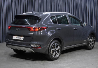 Подержанный автомобиль Kia Sportage 2021 года (5 фото)
