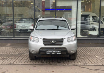 Подержанный автомобиль Hyundai Santa Fe 2006 года (2 фото)