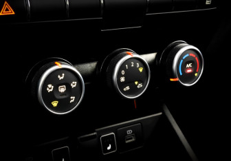 Подержанный автомобиль LADA (ВАЗ) Vesta Sedan 2023 года (26 фото)