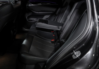 Подержанный автомобиль BMW X4 2019 года (10 фото)