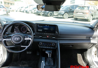 Новый Hyundai Elantra Sedan 2024 (10 фото)