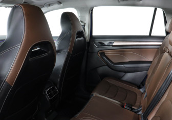 Подержанный автомобиль Skoda Kodiaq 2023 года (12 фото)