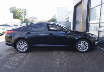 Подержанный автомобиль Kia Optima Sedan 2011 года (4 фото)