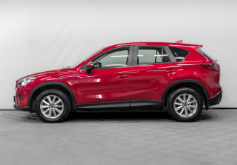 Подержанный автомобиль Mazda CX-5 2015 года (8 фото)