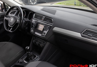 Подержанный автомобиль Volkswagen Tiguan 2017 года (6 фото)