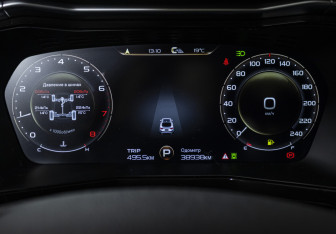 Подержанный автомобиль Geely Tugella 2022 года (12 фото)