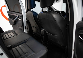 Подержанный автомобиль Renault Duster 2017 года (28 фото)