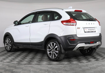 Подержанный автомобиль LADA (ВАЗ) XRAY 2019 года (7 фото)
