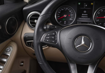 Подержанный автомобиль Mercedes-Benz GLC Coupe 2019 года (11 фото)