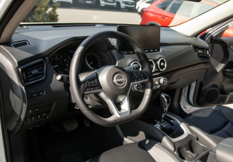 Новый Nissan X-Trail 2025 (11 фото)
