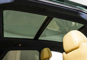 Подержанный автомобиль Voyah Free 2024 года (21 фото)