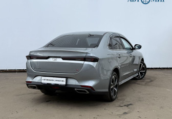 Подержанный автомобиль Kaiyi E5 2023 года (5 фото)