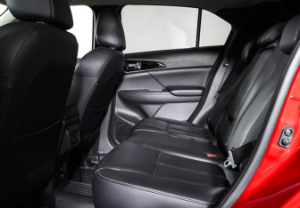 Подержанный автомобиль Mitsubishi Eclipse Cross 2019 года (11 фото)