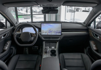 Новый Evolute i-JET 2025 (8 фото)