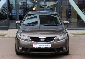 Подержанный автомобиль Kia Cerato Sedan 2009 года (2 фото)