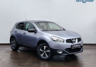 Подержанный автомобиль Nissan Qashqai 2012 года (3 фото)
