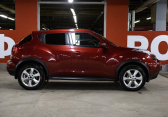 Подержанный автомобиль Nissan Juke 2012 года (4 фото)