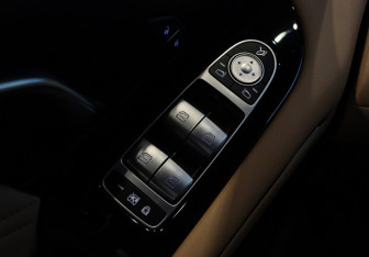 Подержанный автомобиль Voyah Free 2025 года (25 фото)