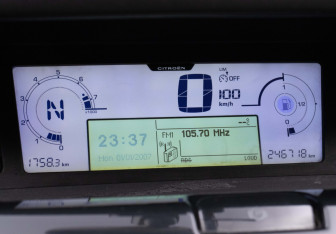 Подержанный автомобиль Citroen C4 Picasso 2008 года (13 фото)