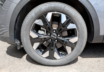 Подержанный автомобиль Kia Sportage 2024 года (18 фото)